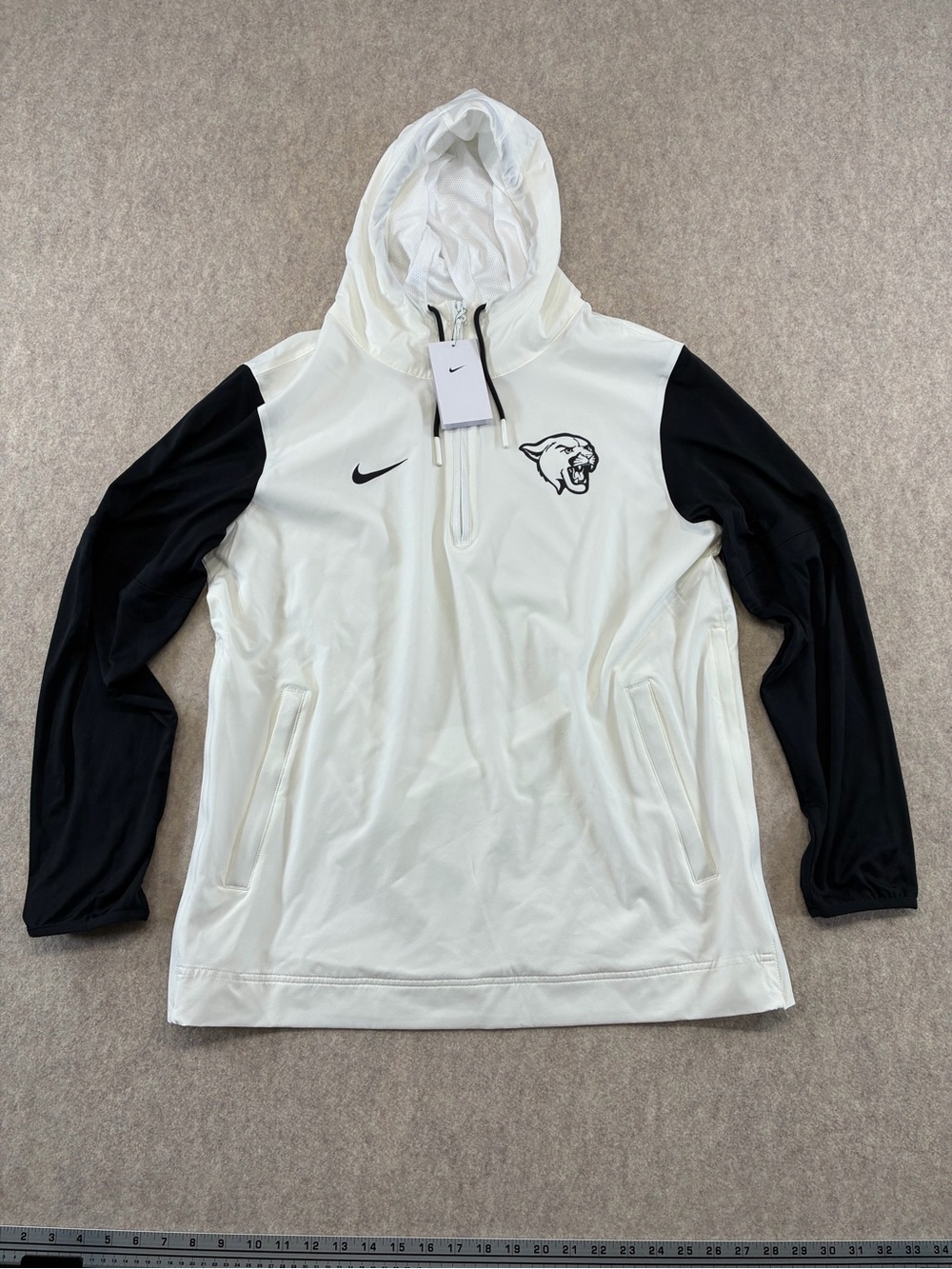 Nike Men’s L Regular White/Black Solid 1/4 Zip Hooded Pullover Training Top